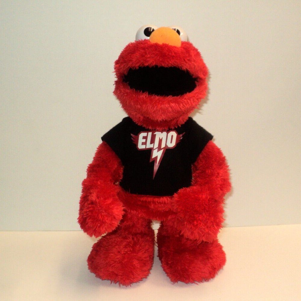 Let's Rock Elmo Toy  2010 Interactive Singing Animated No Instruments Sesame St.